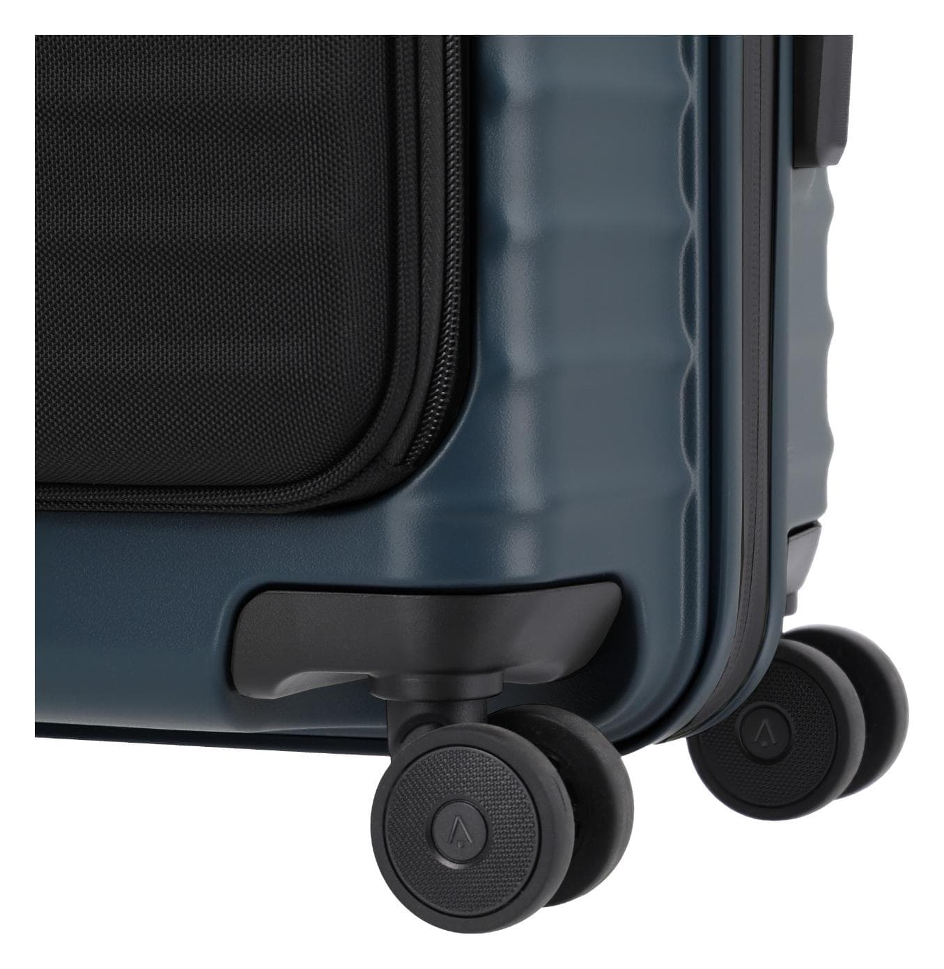Palubní kufr na notebook Titan Upgrade S23 Front pocket Midnight blue 2