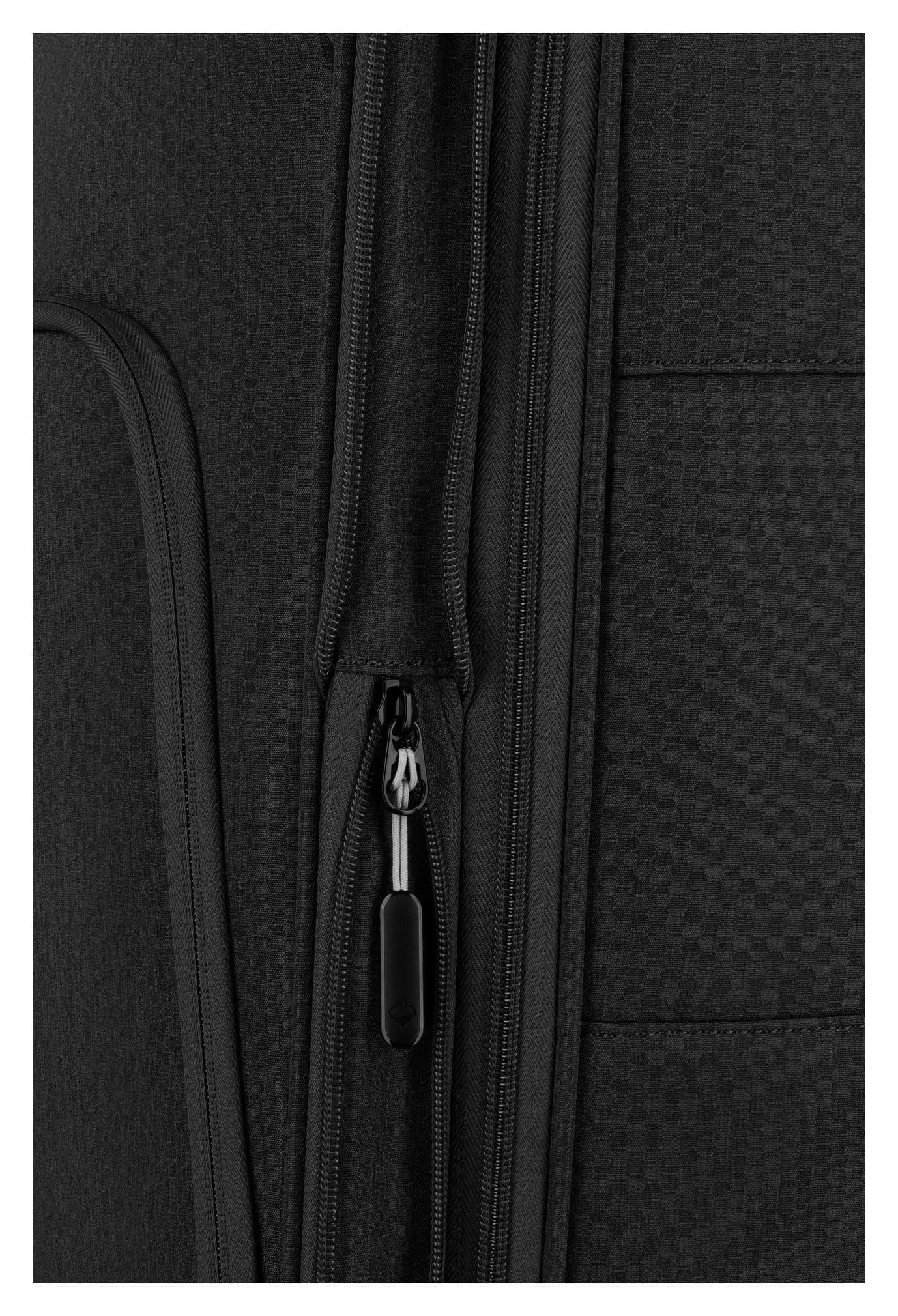 Střední textilní kufr na kolečkách Travelite Kick Off 4w M exp Black 4