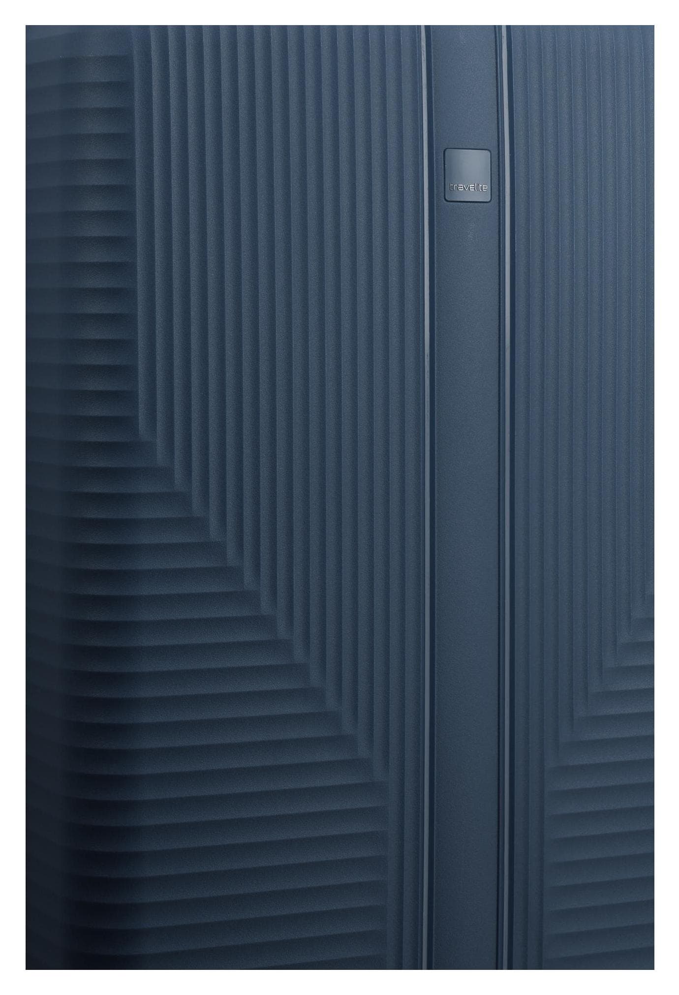 Palubní kufr Travelite Air Stripe S Slim Navy 3
