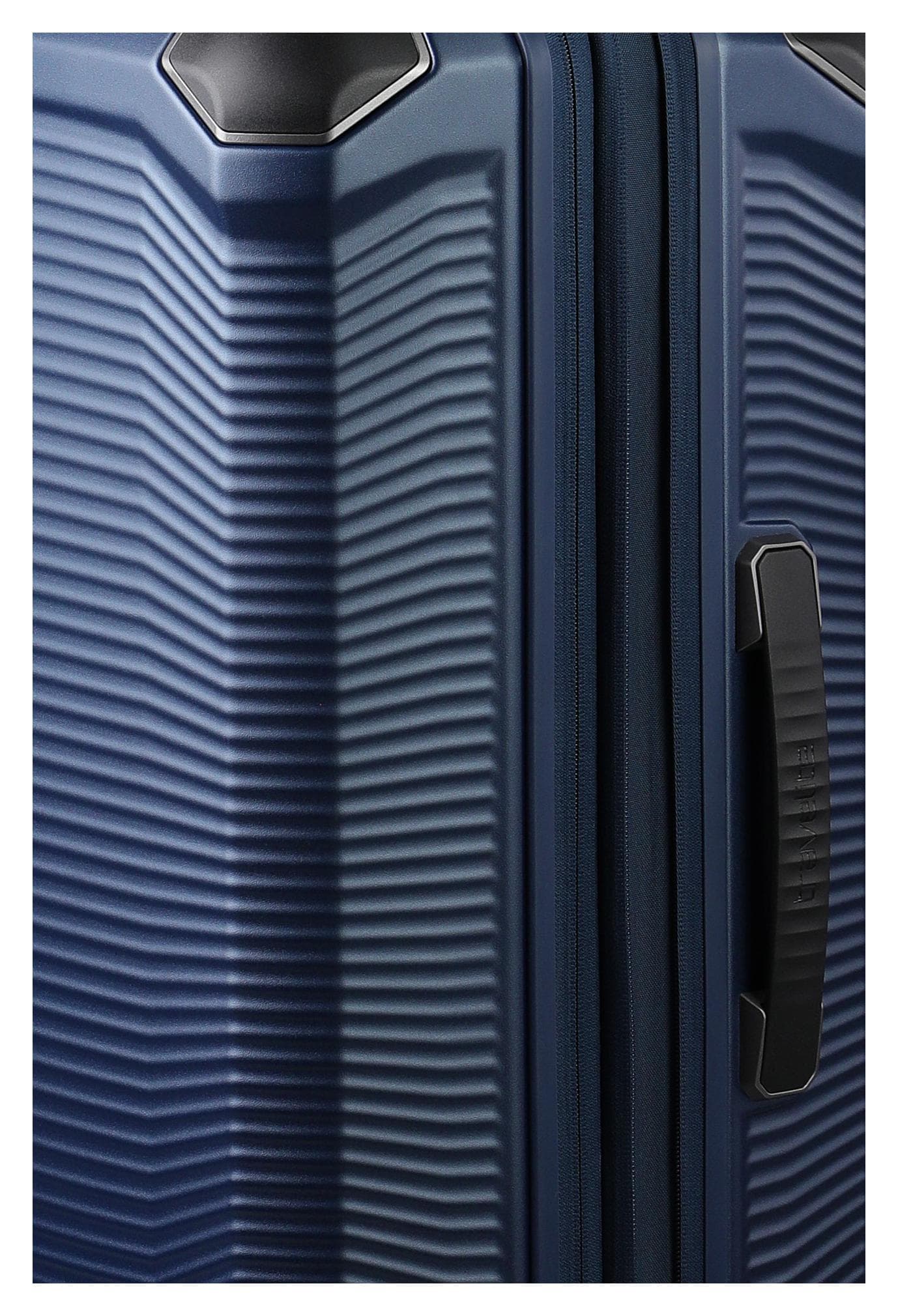 Střední skořepinový kufr Travelite Millennium M Navy 4