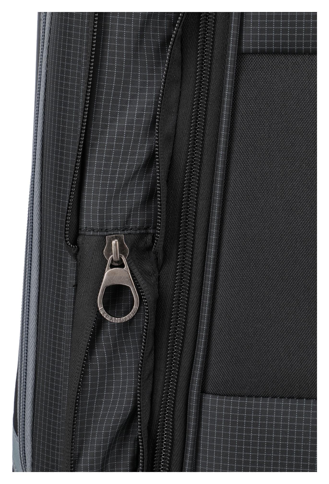 Střední textilní kufr Travelite Corsiica M Black 4