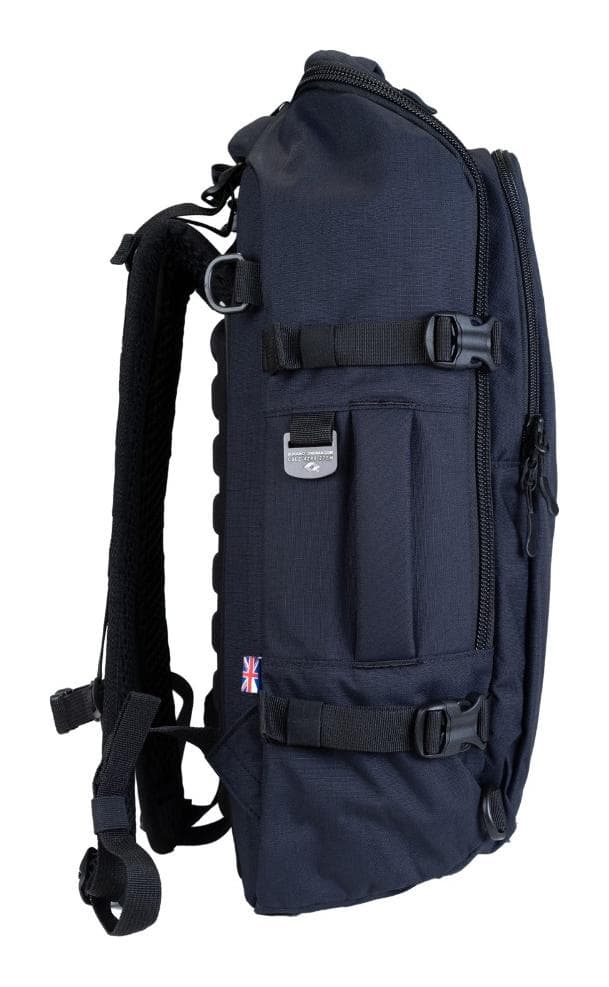 Cestovní batoh do letadla CabinZero Adventure Pro 32L Absolute Black 3