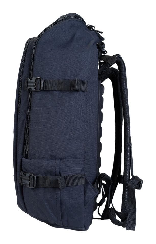 Cestovní batoh do letadla CabinZero Adventure Pro 32L Absolute Black 4
