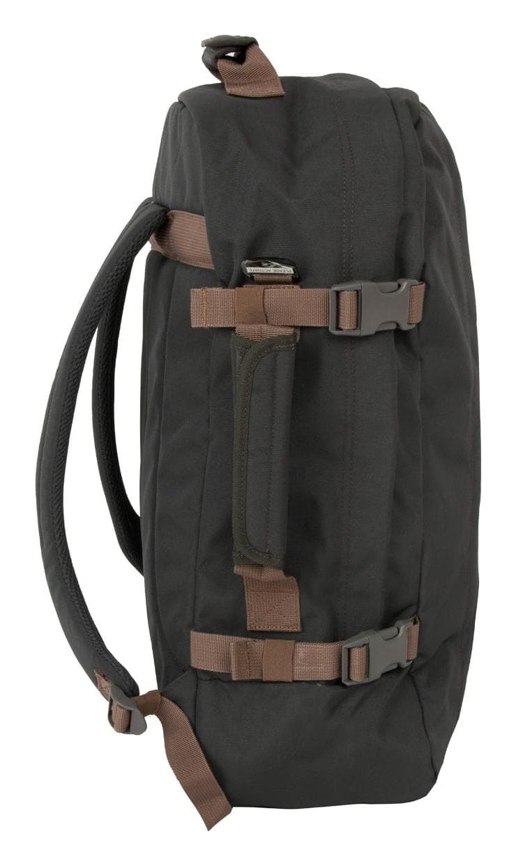 Cestovní batoh do letadla CabinZero Classic 44L Black Sand 3