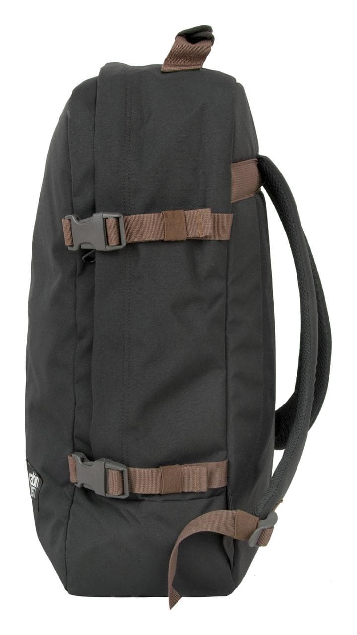 Cestovní batoh do letadla CabinZero Classic 44L Black Sand 4