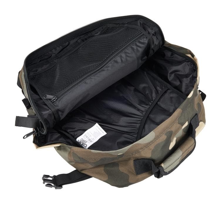 Batoh do letadla 40x30x20 CabinZero Classic 28L Urban Camo 3