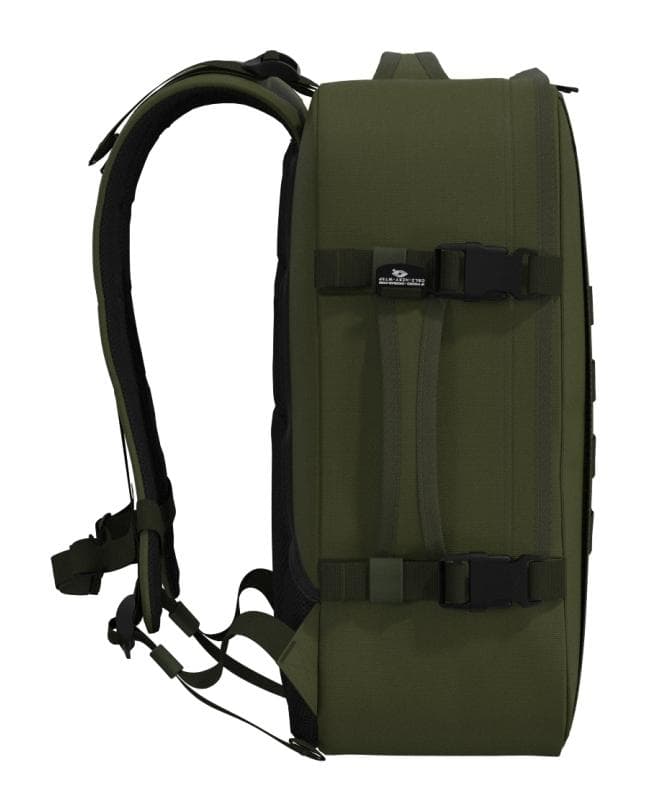 Cestovní batoh do letadla CabinZero Military 28L Military Green 6