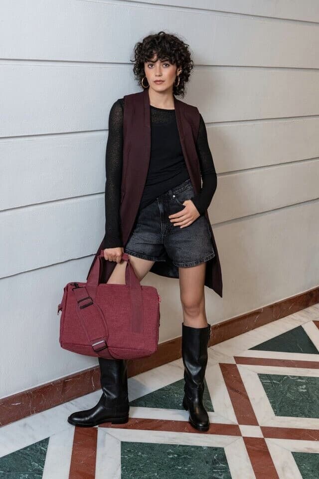 Elegantní dámská cestovní taška Reisenthel Allrounder M twist maroon MS3104 bordová 4
