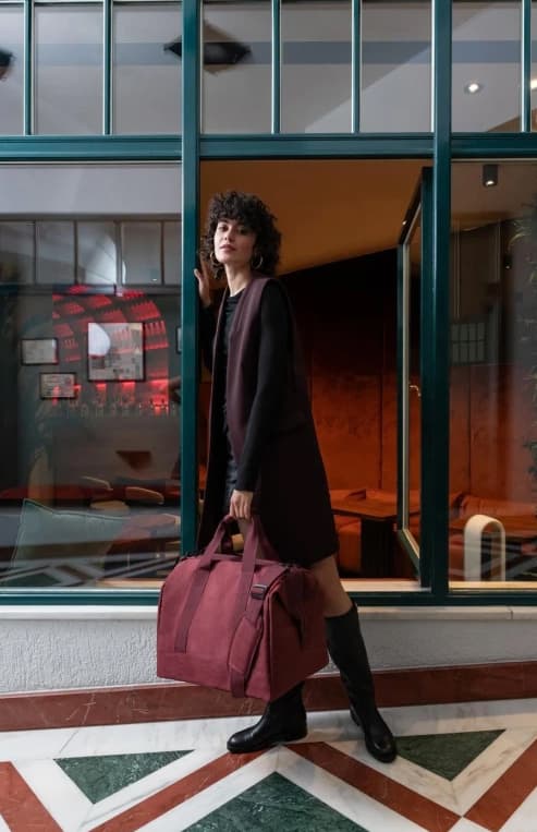 Reisenthel Allrounder L twist maroon elegantní dámská cestovní taška MT3104 3